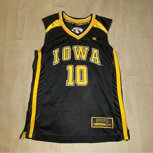 Iowa Hawkeyes Basketball Jersey #10 Colosseum Size Youth M Stitched Black Gold